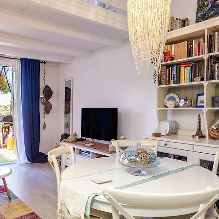 Apartment Loft Cala Canyelles